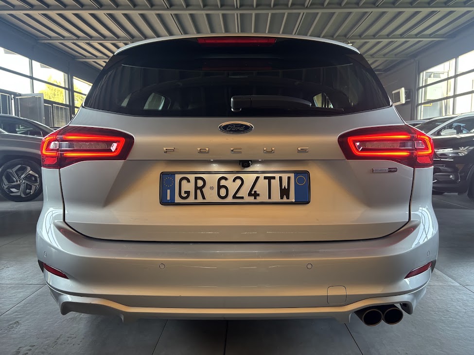 Ford Focus SW 1.0 ecoboost h ST-Line Design 125cv - foto 4 di 4
