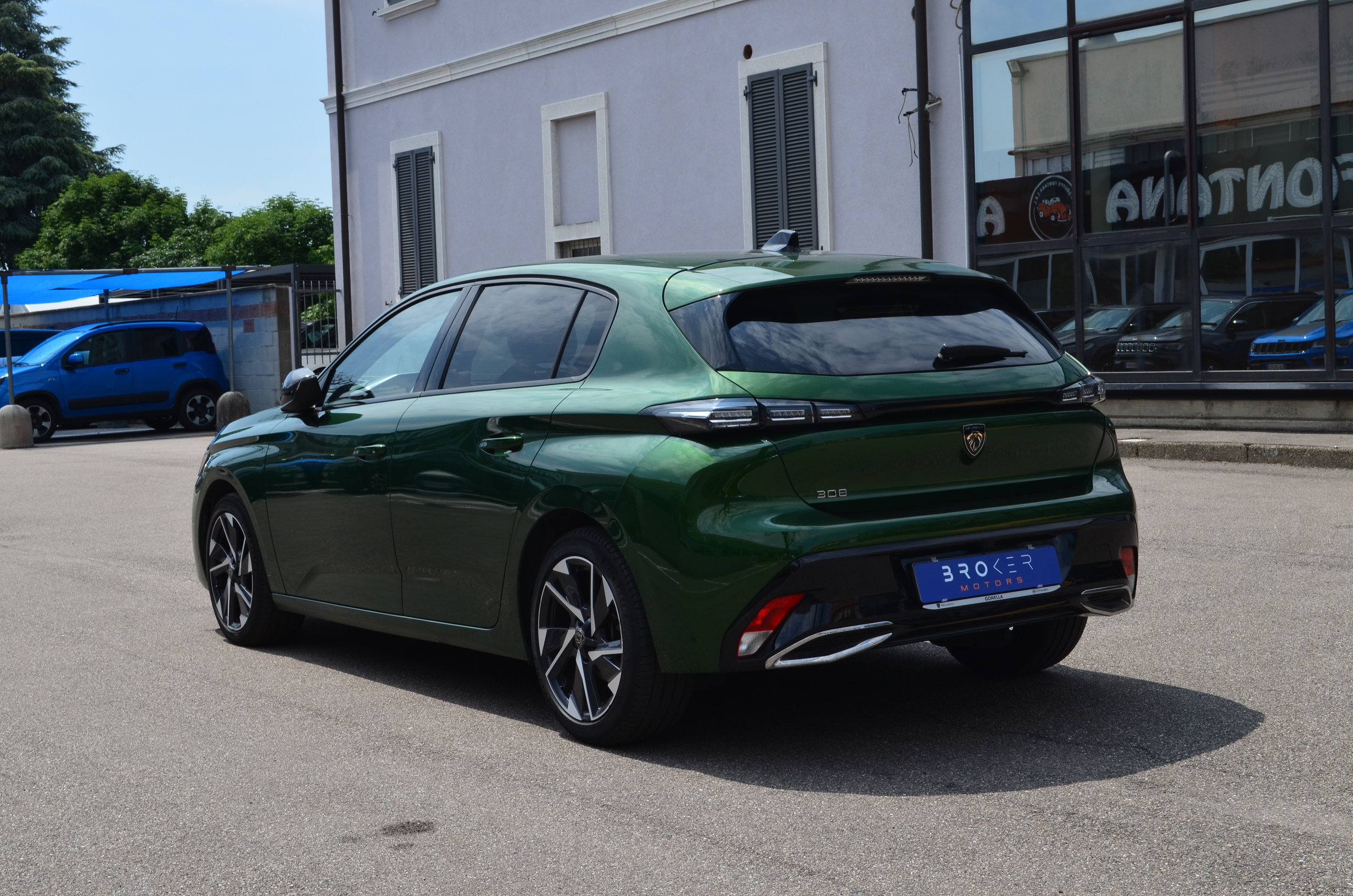 Peugeot 308 1.5 bluehdi Allure Pack s&s 130cv eat8 - foto 3 di 4