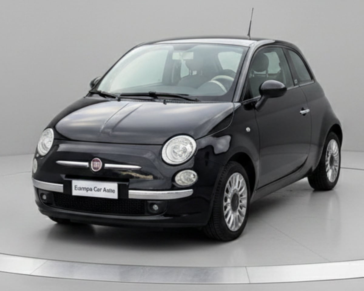 Fiat 500 1.2 Lounge 69cv E6, del 2014, 114.500 km, in vendita a Magenta (MI)