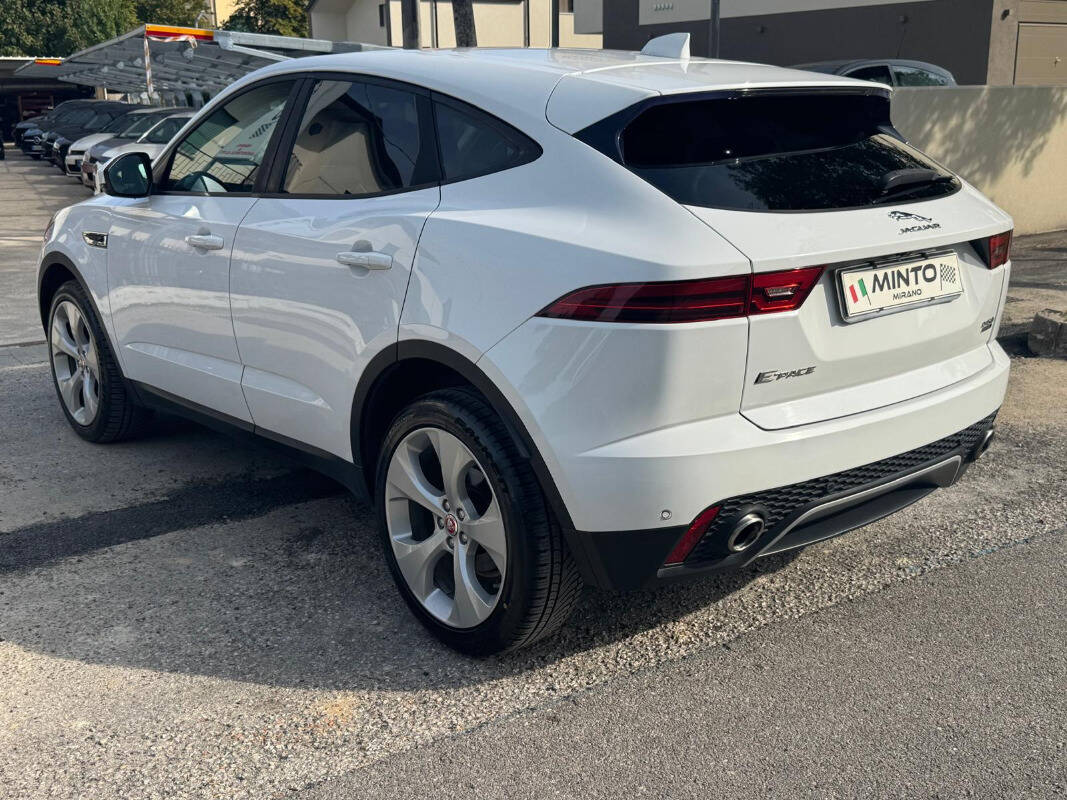Jaguar E-Pace 2.0d i4 S awd 150cv auto - foto 2 di 26