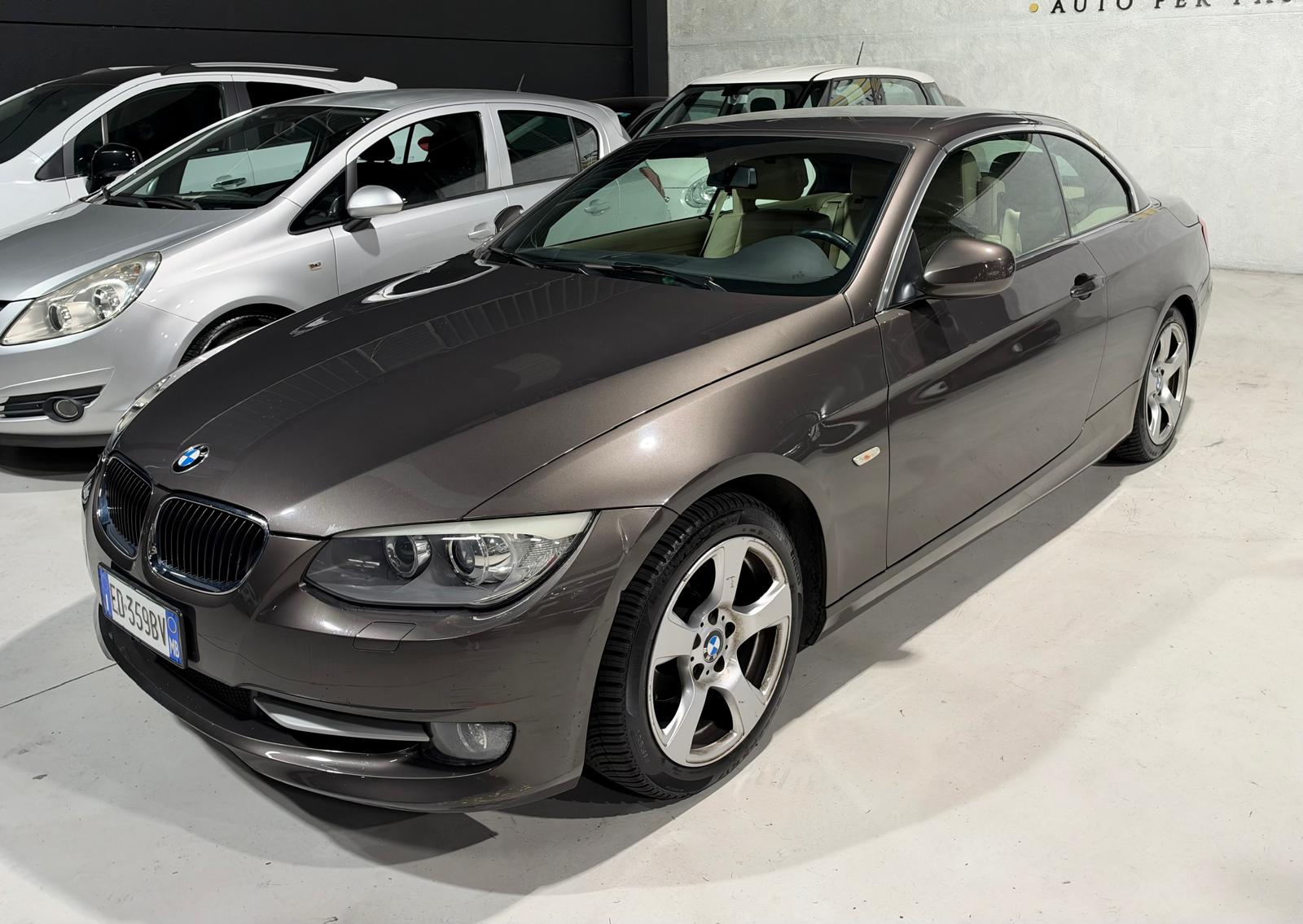 BMW 320 320i Cabrio Benzina Cambio Automatico - foto 3 di 4