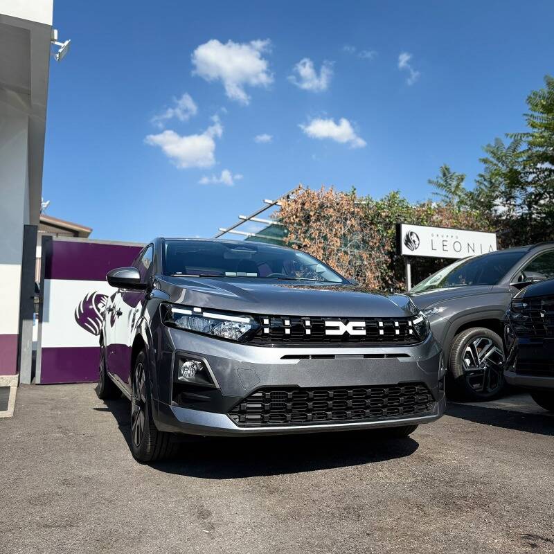 Dacia Sandero 1.0 tce Expression 100cv CHILOMETRI ZERO, del 2026, in vendita a Frascati (RM)