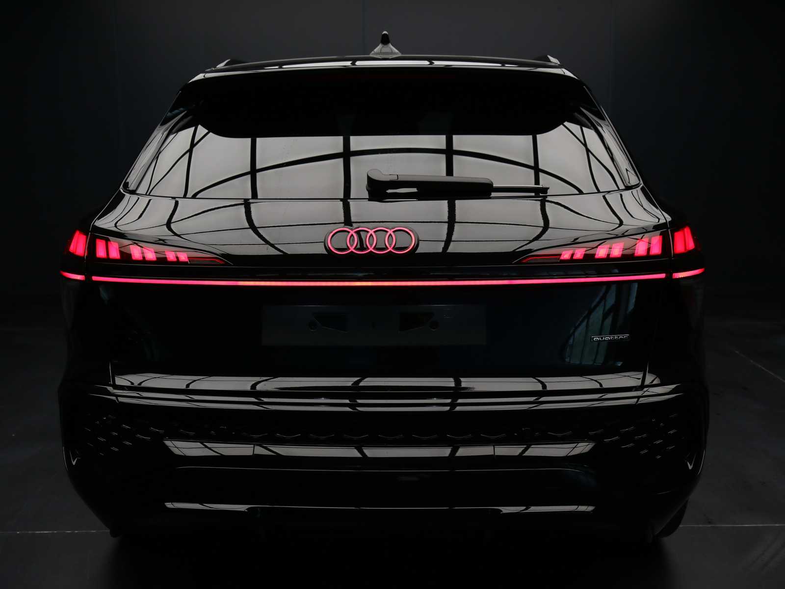Audi Q3 2.0 tfsi S line edition quattro 265cv s-tronic - foto 4 di 4