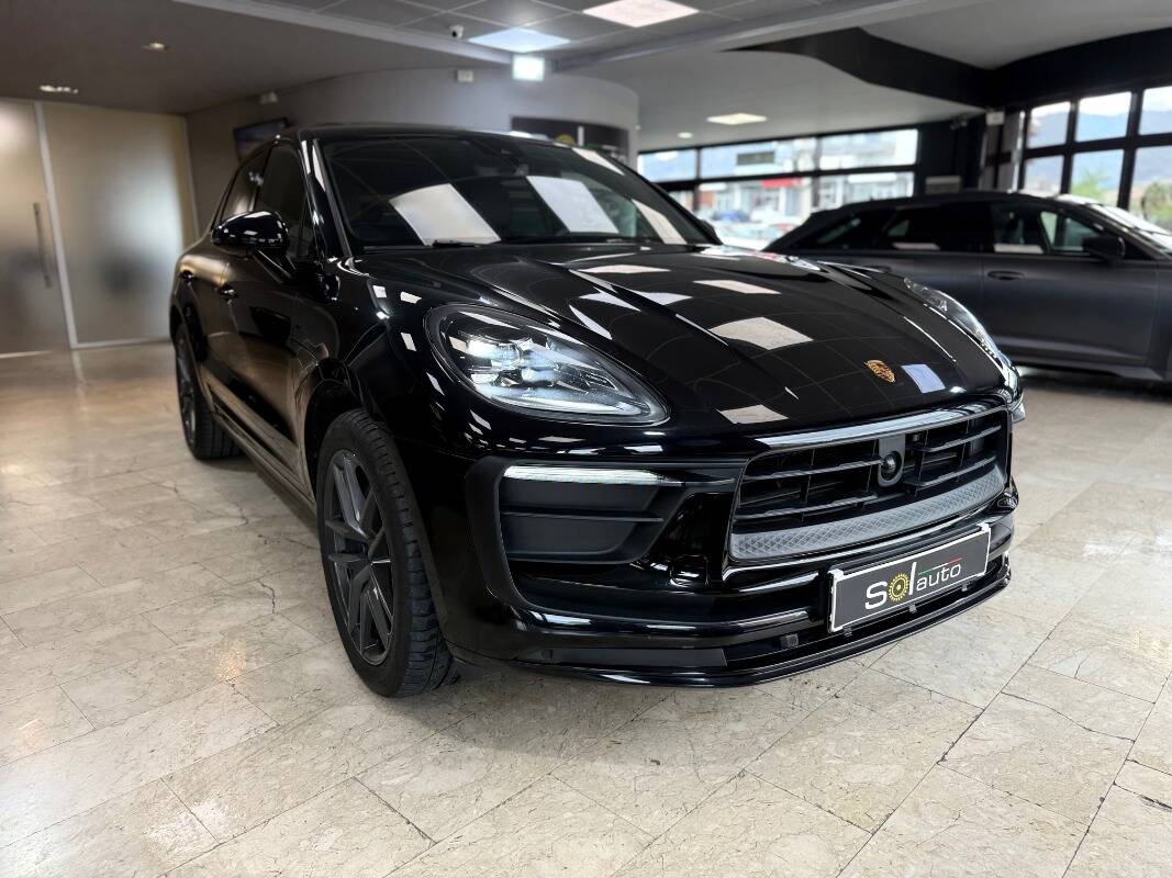 Porsche Macan 2.0 T 265cv pdk - foto 5 di 11