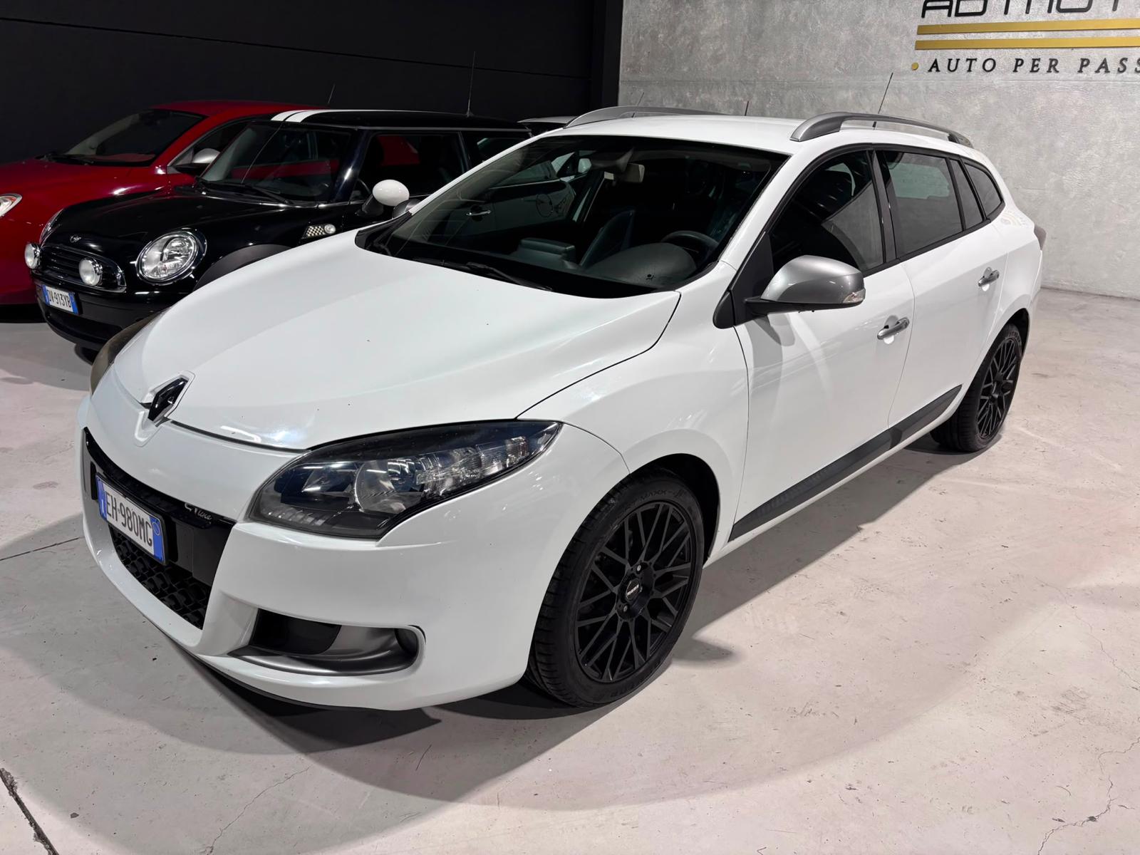 Renault Megane GT Line+Pelle - foto 3 di 4