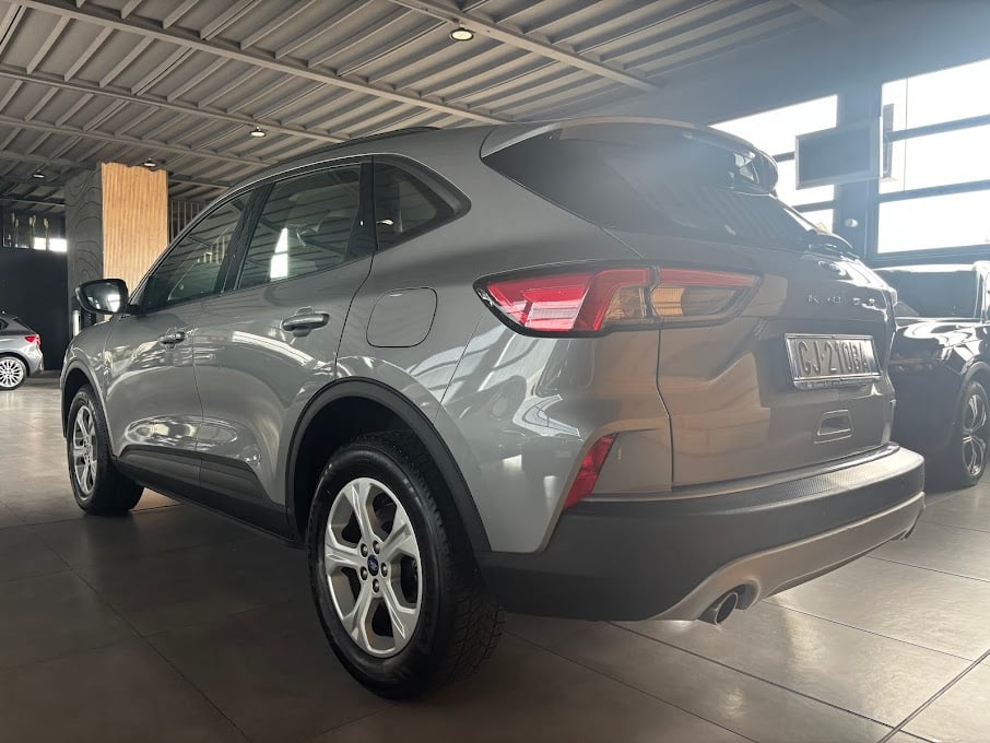 Ford Kuga 2.5 full hybrid Connect 2wd 190cv e-shifter - foto 2 di 4