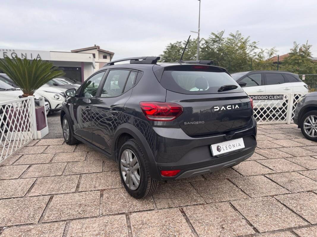 Dacia Sandero 1.0 tce Comfort SL DaciaPlus Eco-g 100cv - foto 4 di 16