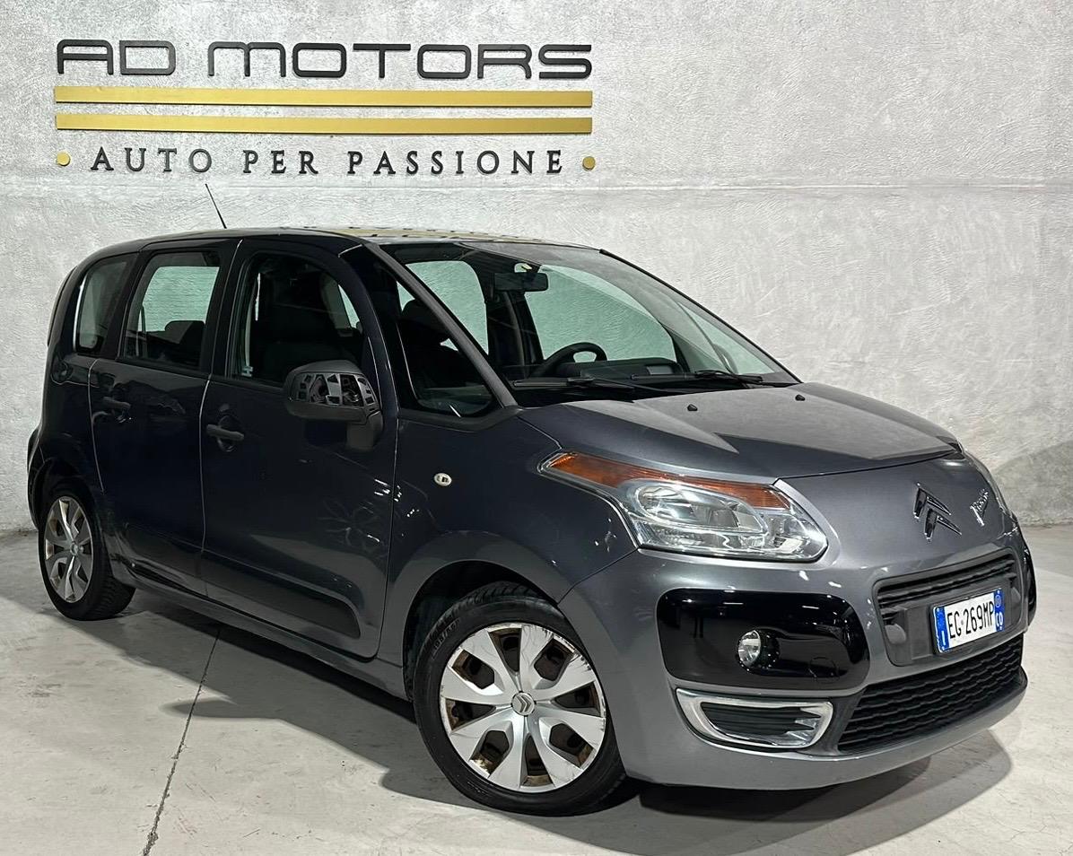 Citroen C3 Picasso Benzina Neopatentati, del 2011, 170.000 km, in vendita a Bareggio (MI)