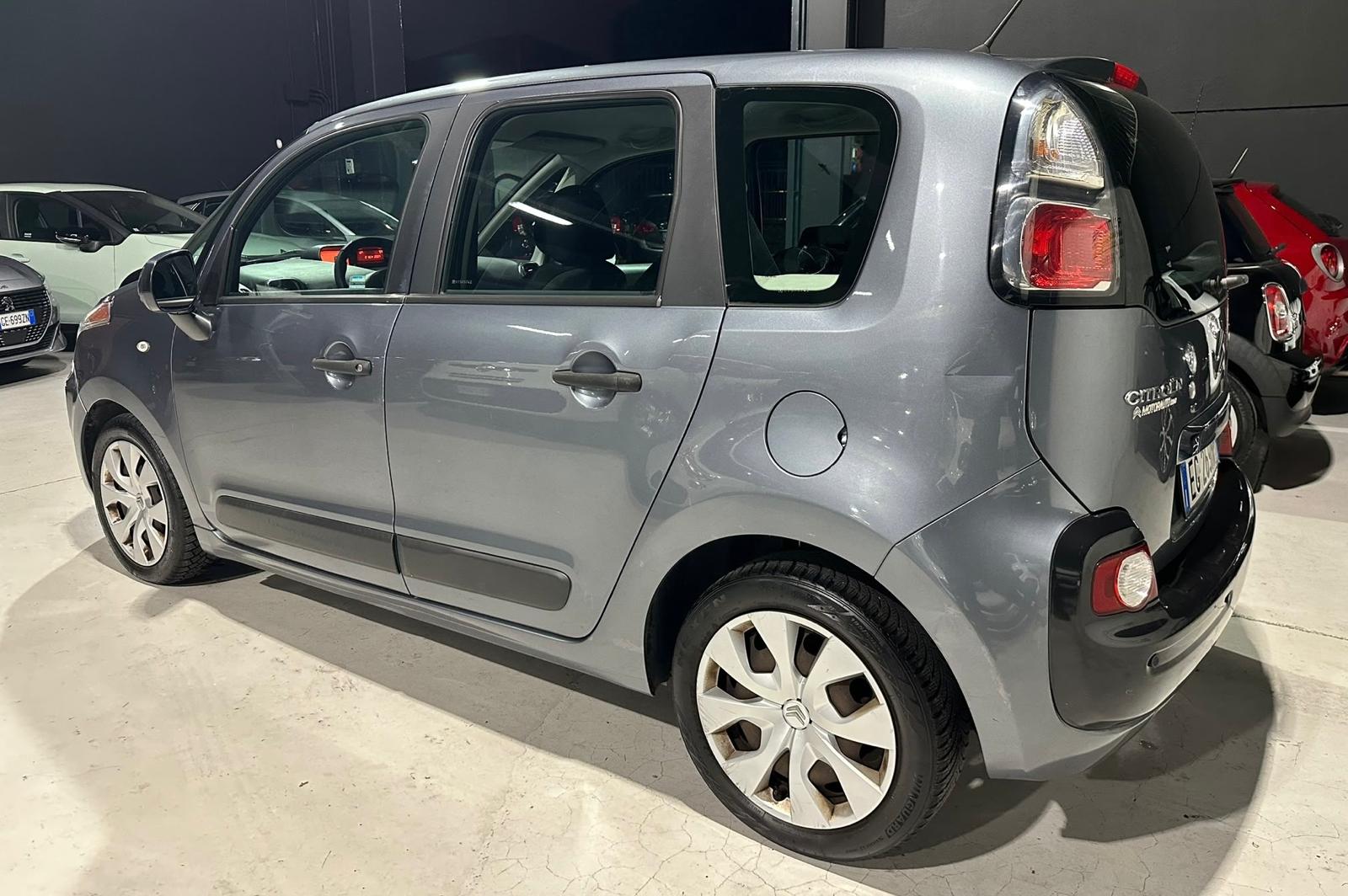 Citroen C3 Picasso Benzina Neopatentati - foto 4 di 4