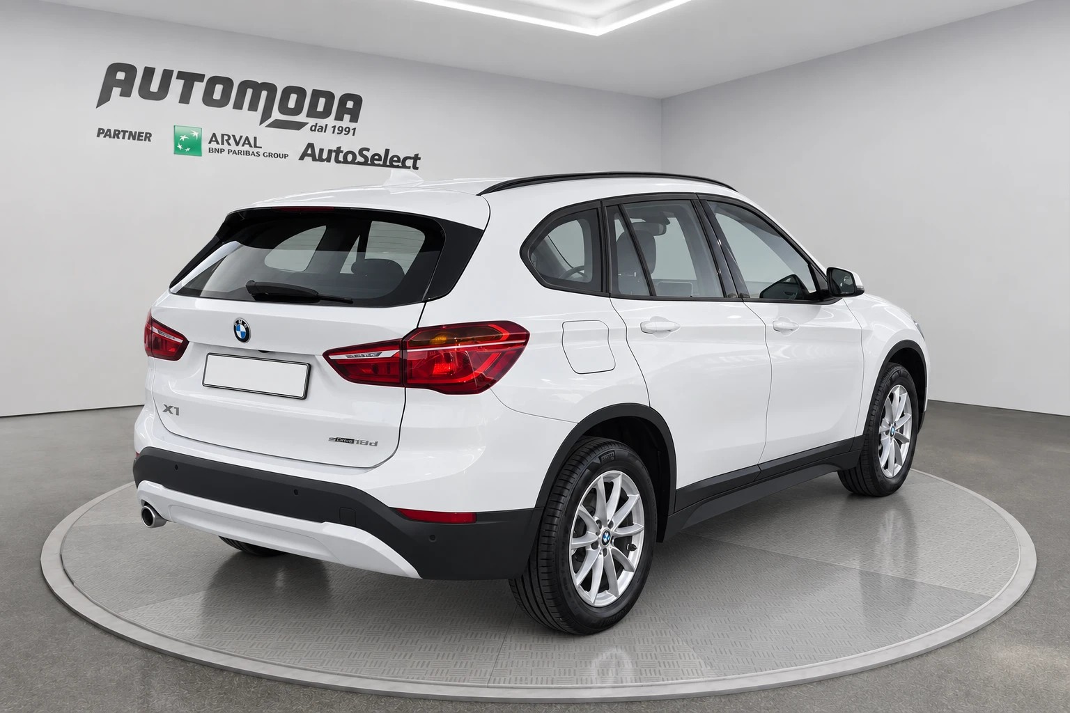 BMW X1 sdrive16d - foto 3 di 4