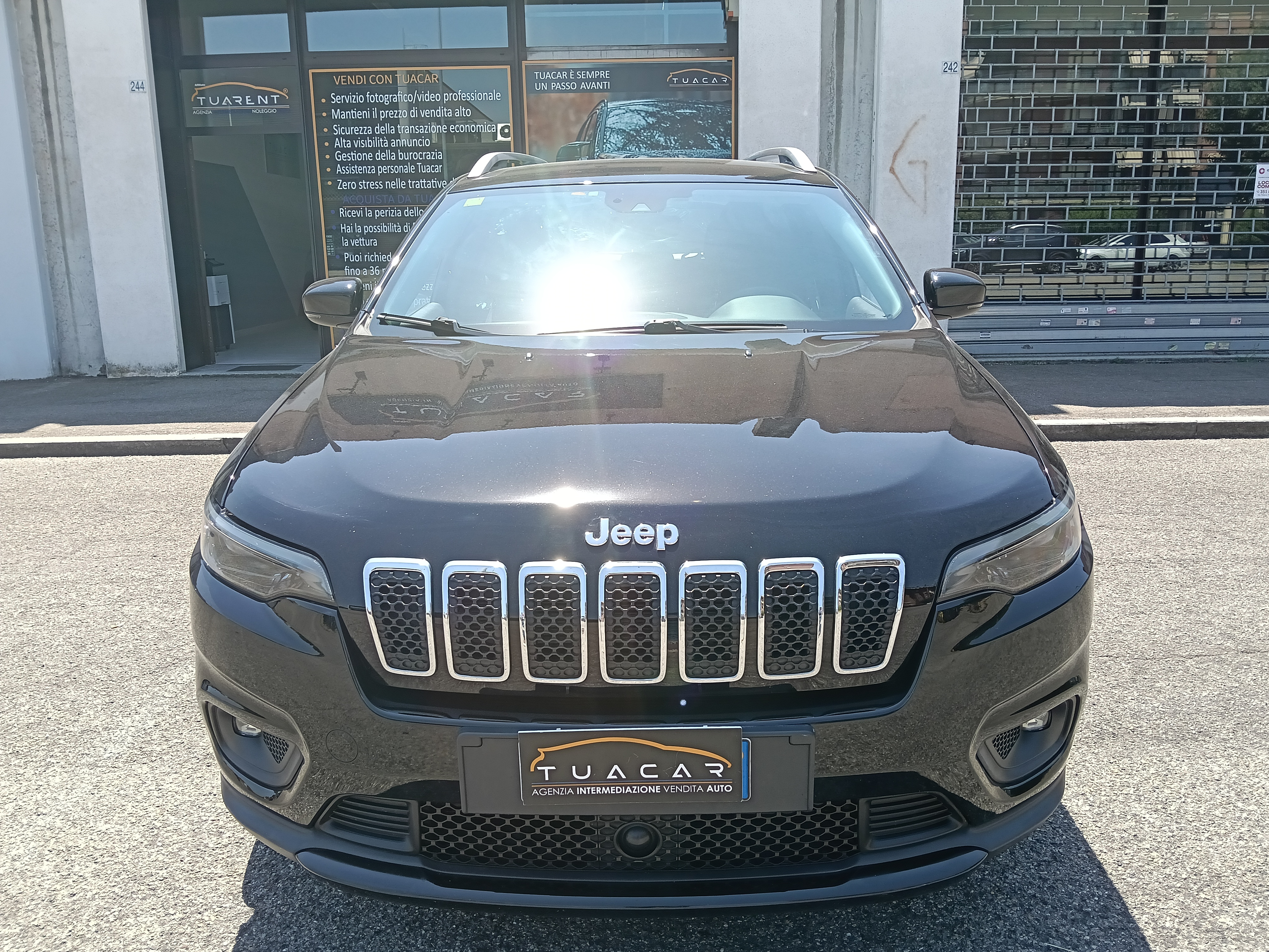 Jeep Cherokee 2.2 mjt Longitude fwd auto - foto 2 di 4