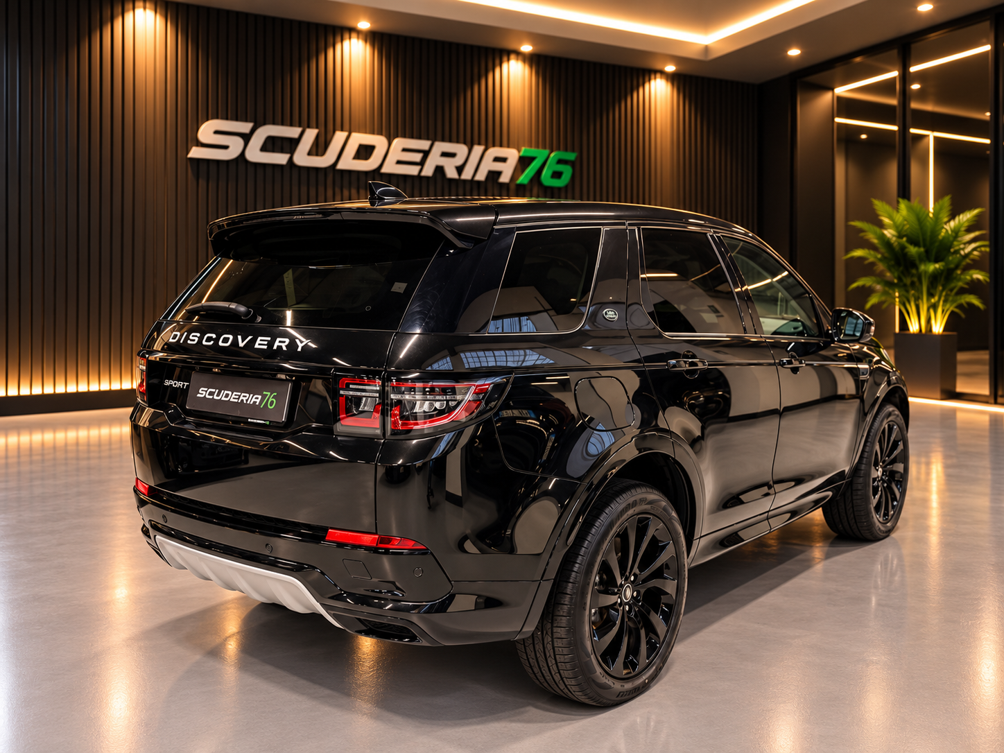 Land Rover Discovery Sport 2.0d td4 mhev S awd 163cv auto - foto 2 di 4