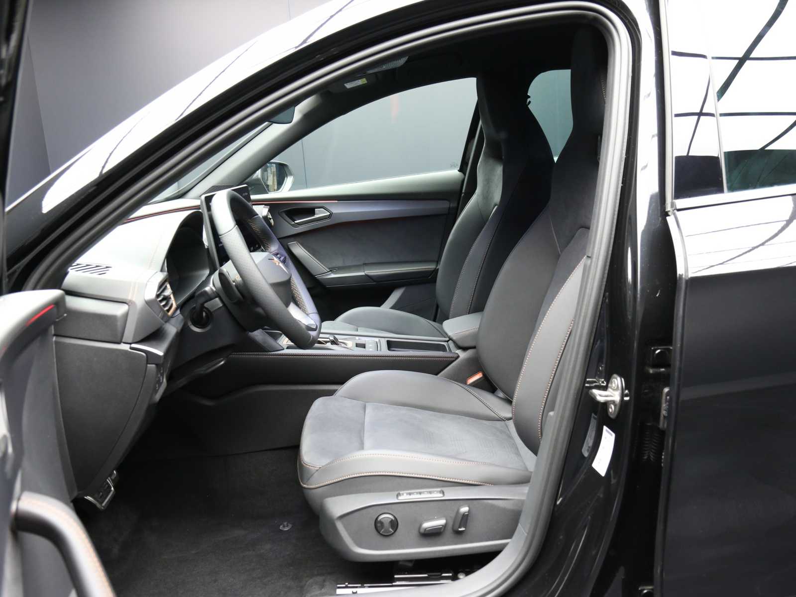 CUPRA Formentor 2.0 tsi VZ 4drive 333cv dsg - foto 3 di 4