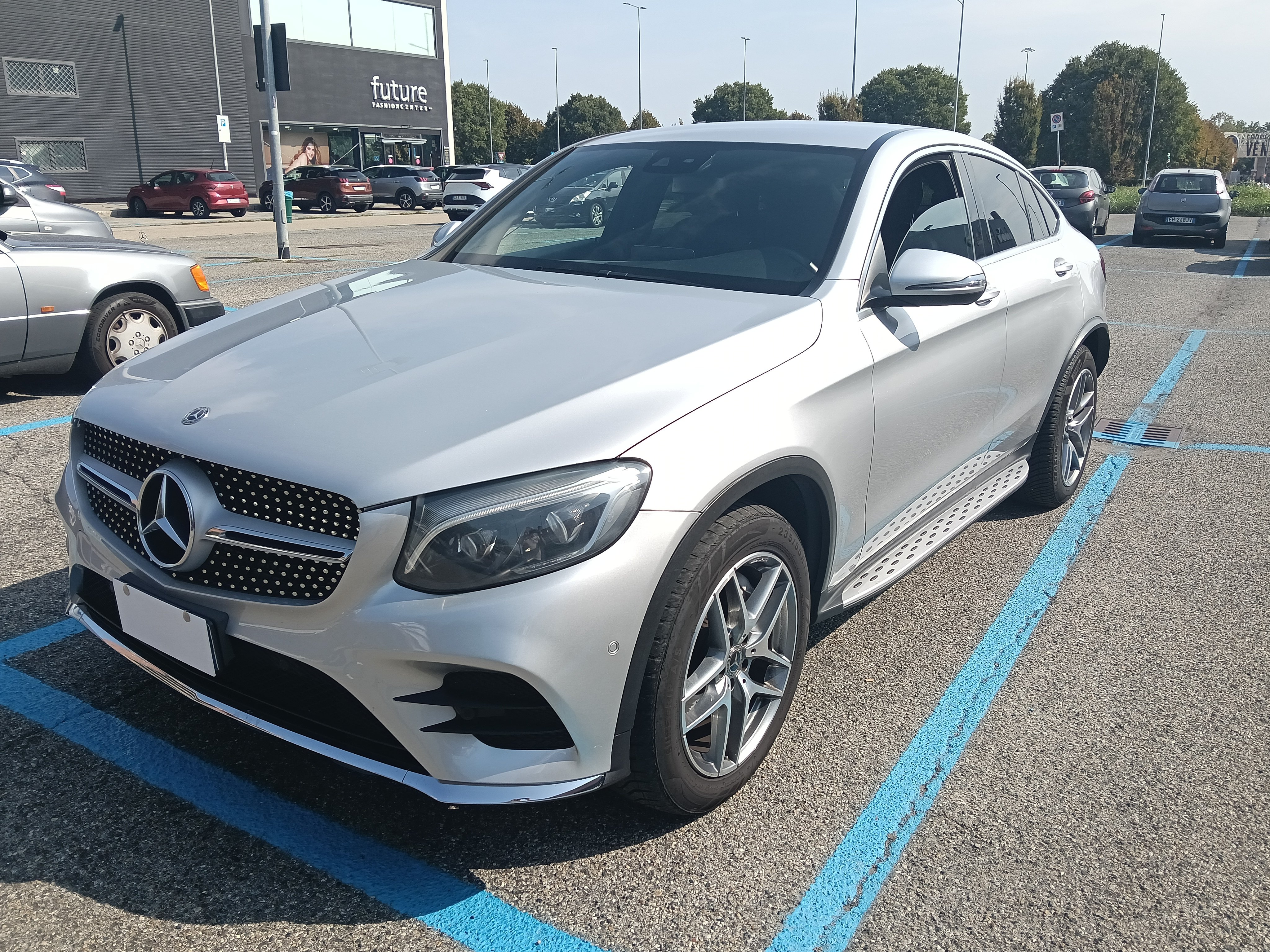 Mercedes-Benz GLC 220 GLC Coupe 220 d Premium 4matic auto, del 2019, 110.000 km, in vendita a Venaria Reale (TO)