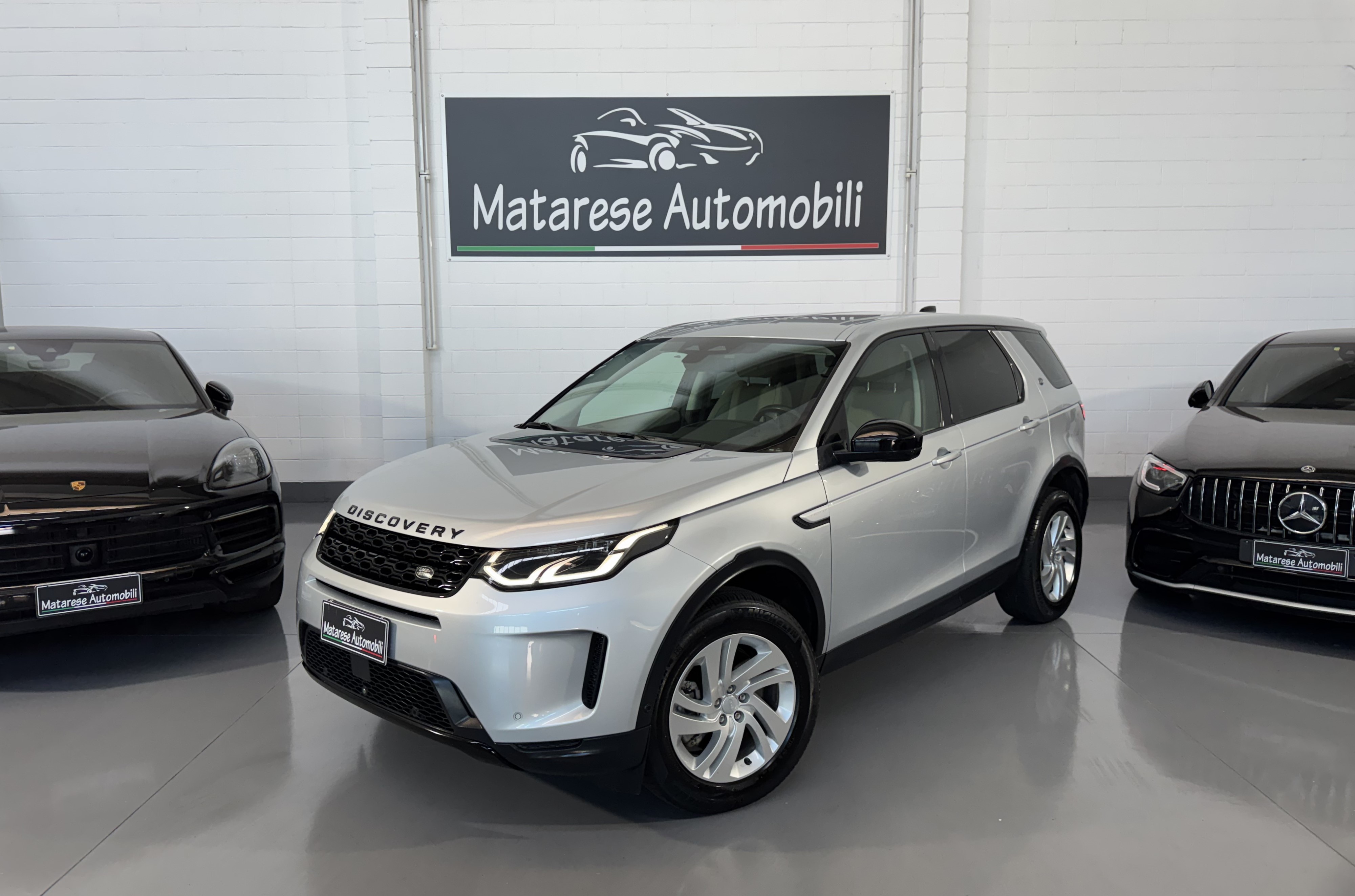 Land Rover Discovery Sport SE D165 mhev 2.0cc 163cv Tagliandi ufficiali IVA Esposta, del 2022, 91.758 km, in vendita a Cusago (MI)