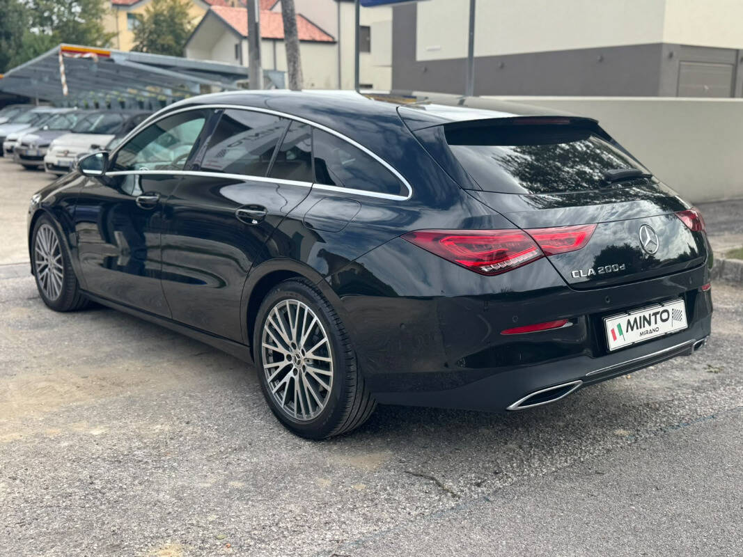 Mercedes-Benz CLA 200 CLA SB 200 d Business auto - foto 2 di 21