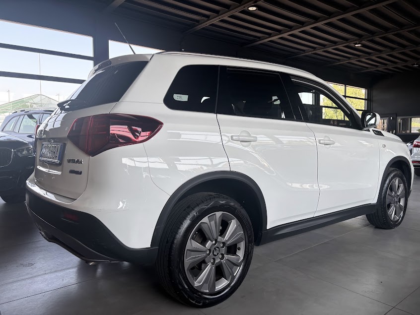 Suzuki Vitara 1.4 BOOSTERJET HYBRID Cool - foto 4 di 4
