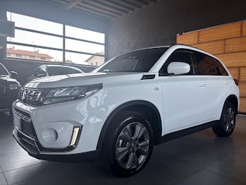 Suzuki Vitara 1.4 BOOSTERJET HYBRID Cool, del 2023, 46.651 km, in vendita a Vermezzo con Zelo (MI)