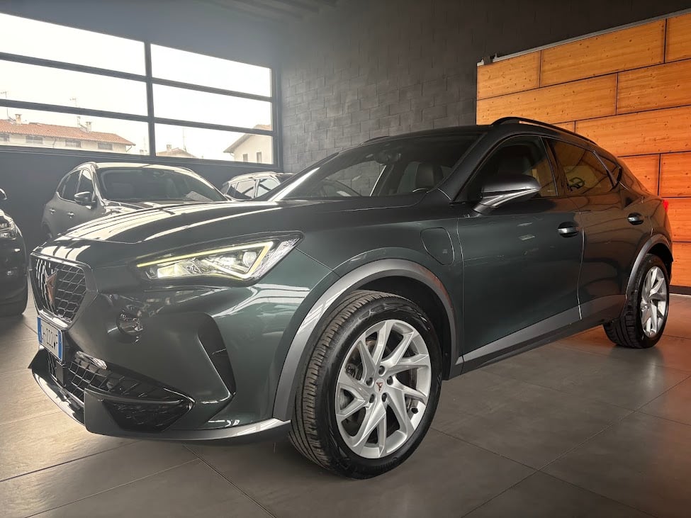 CUPRA Formentor 1.4 e-hybrid 204cv dsg, del 2022, 69.194 km, in vendita a Vermezzo con Zelo (MI)