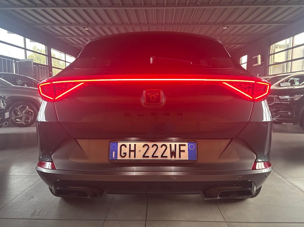CUPRA Formentor 1.4 e-hybrid 204cv dsg - foto 2 di 4
