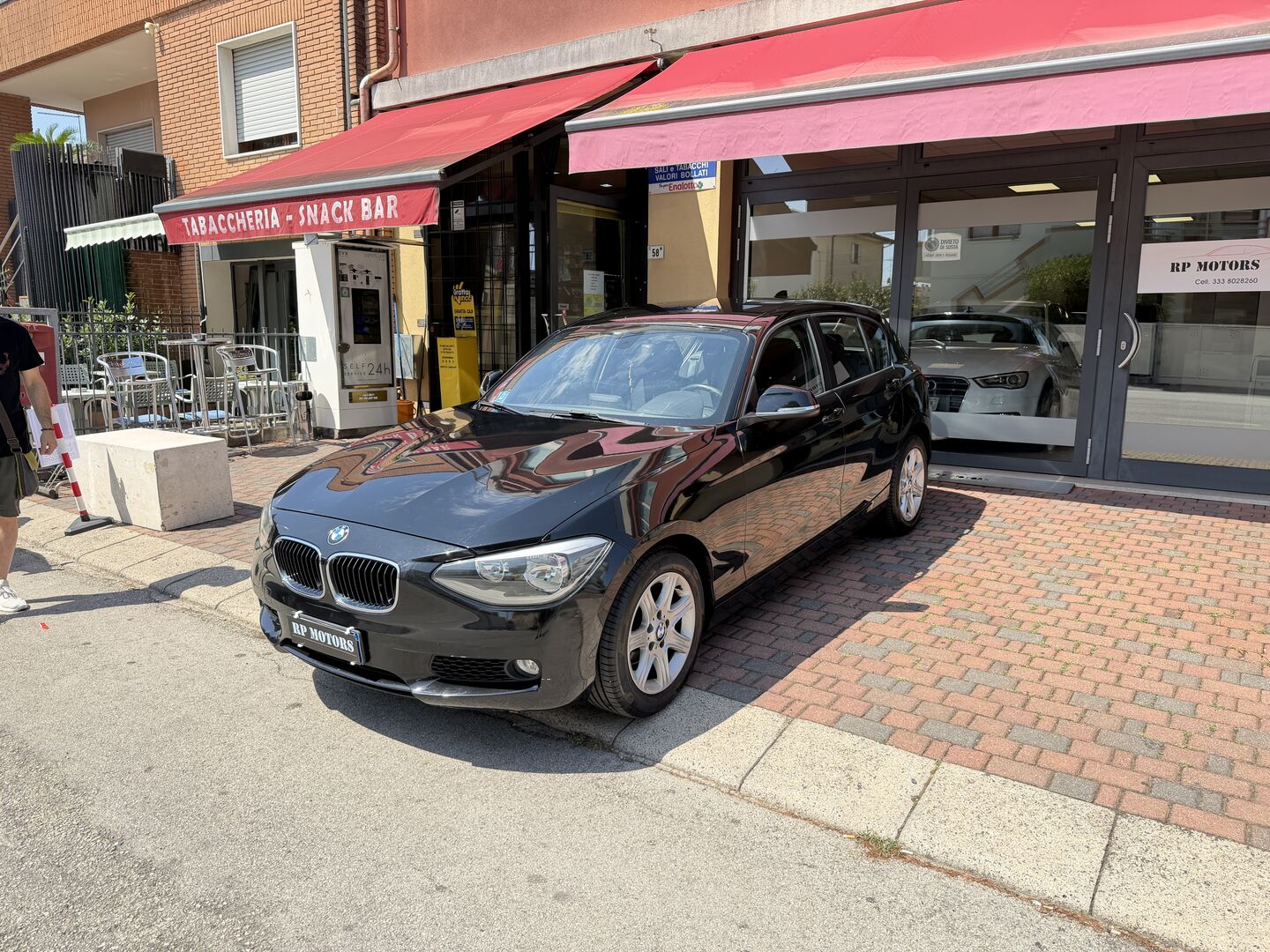 BMW 114 114d Unique 5p - foto 3 di 25