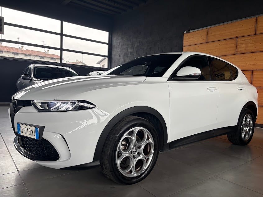 Alfa Romeo Tonale 1.5 hybrid Sprint 130cv tct7, del 2023, 48.119 km, in vendita a Vermezzo con Zelo (MI)
