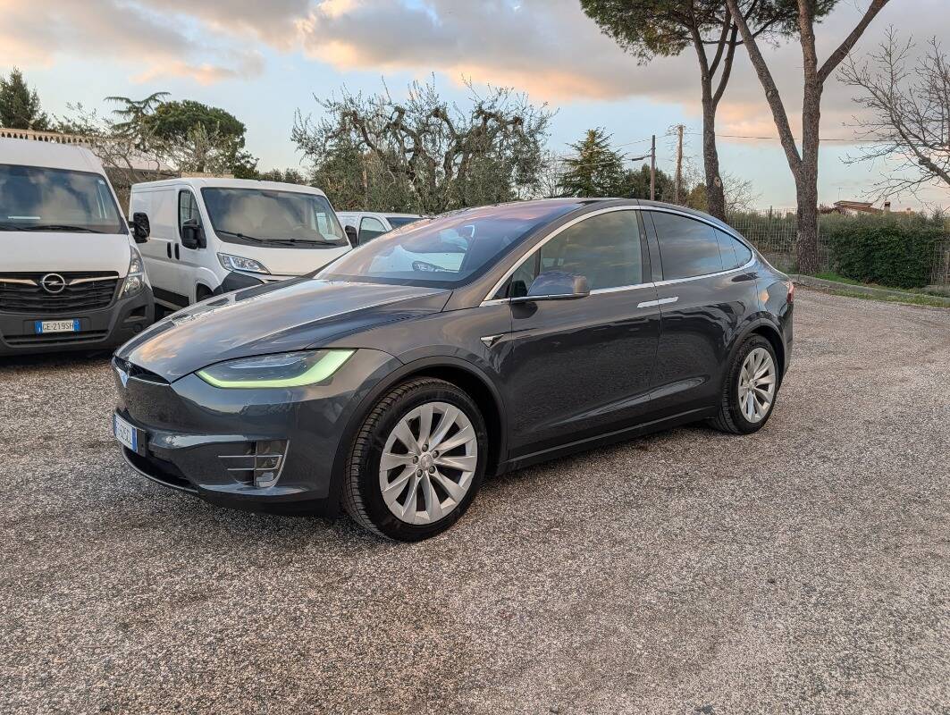 Tesla Model X Long Range Plus awd - foto 5 di 27