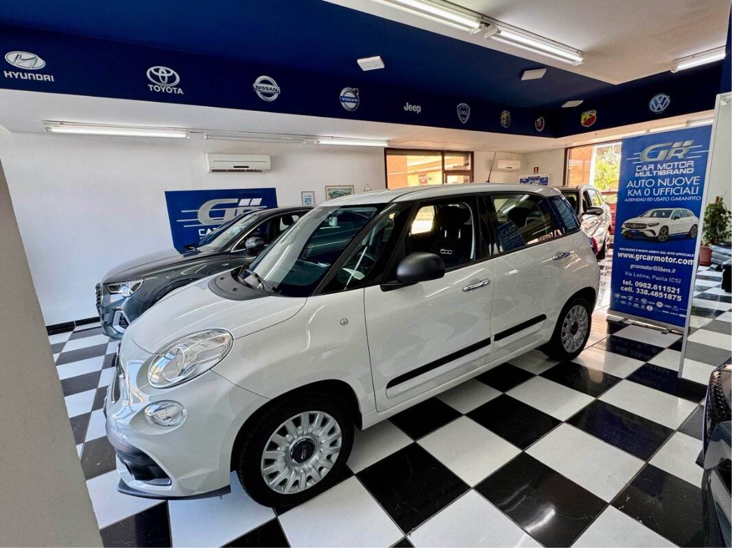 Fiat 500L 1.6 mjt Urban 120cv my19 - foto 2 di 4