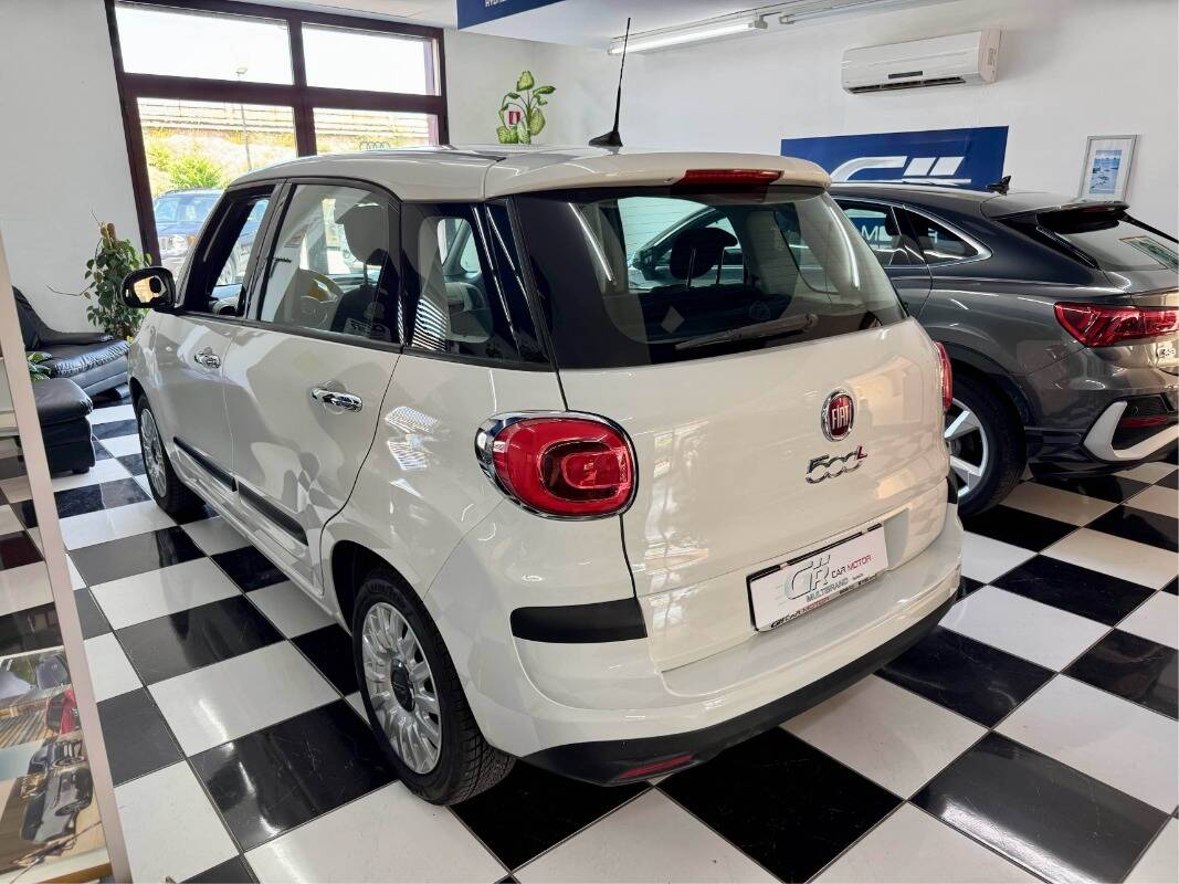 Fiat 500L 1.6 mjt Urban 120cv my19 - foto 4 di 4