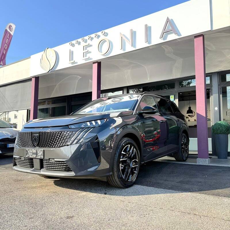 Peugeot 5008 1.2 hybrid GT 145cv 7p.ti e-dcs6 km zero TETTO PANORAMICO APRIBILE - foto 3 di 19