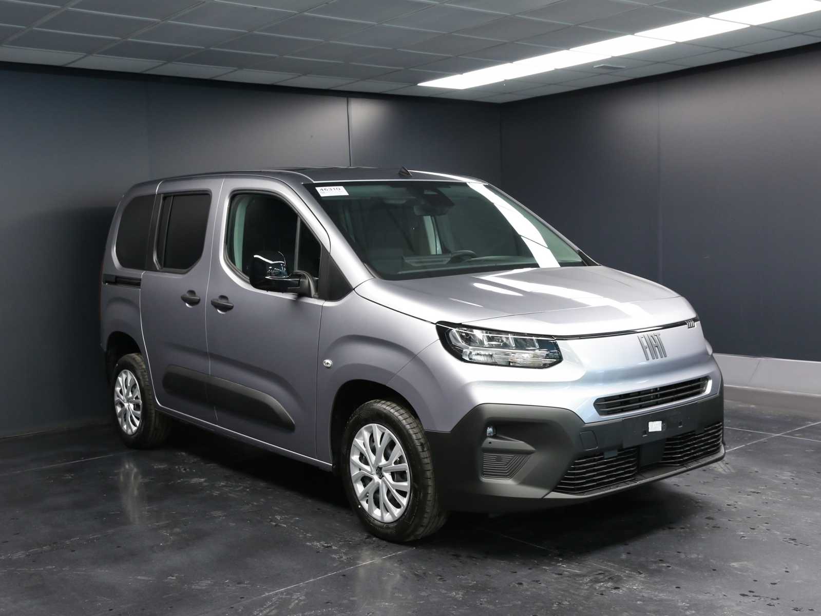 Fiat Doblo 2024 Doblo combi N1 1.5 diesel 100cv - foto 3 di 4