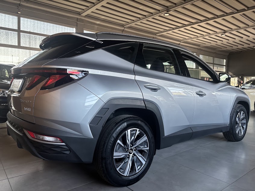 Hyundai TUCSON 1.6 hev Xline - foto 4 di 4