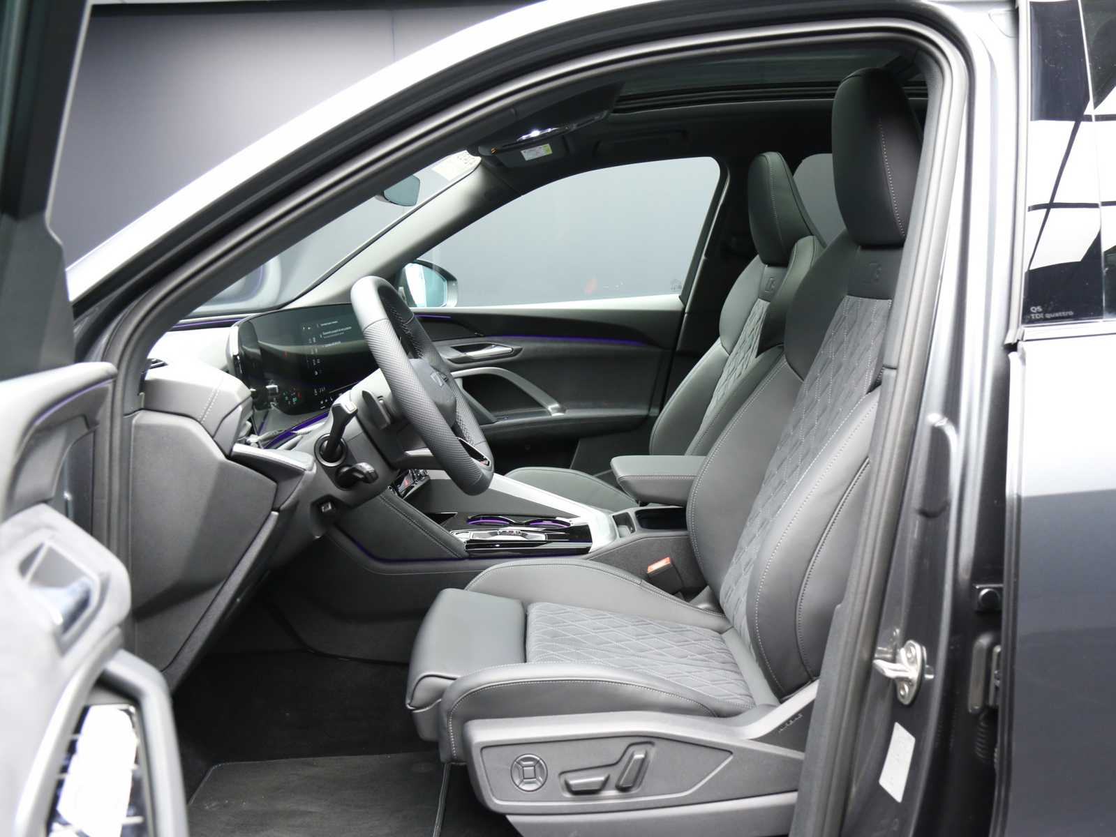 Audi Q5 2.0 tdi mhev+ S line edition quattro 204cv s-tronic - foto 3 di 4