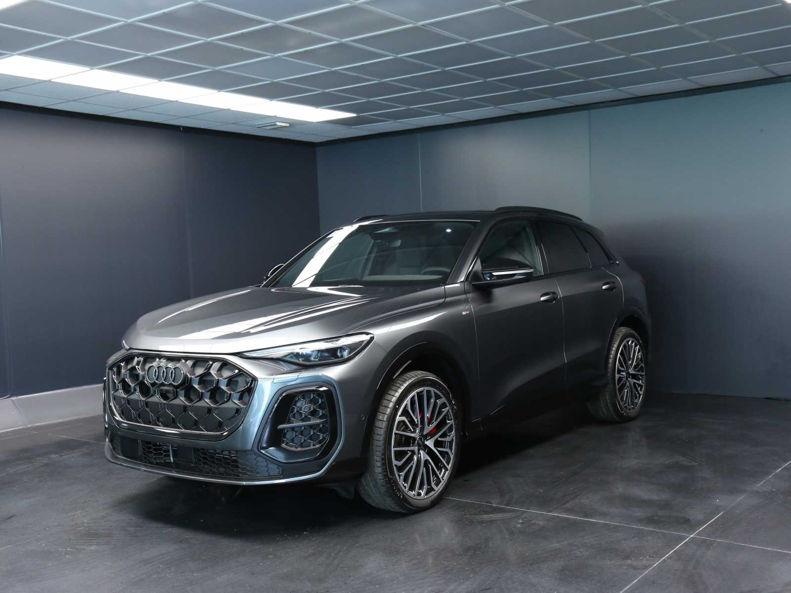 Audi Q5 2.0 tdi mhev+ S line edition quattro 204cv s-tronic, del 2026, in vendita a Venaria Reale (TO)