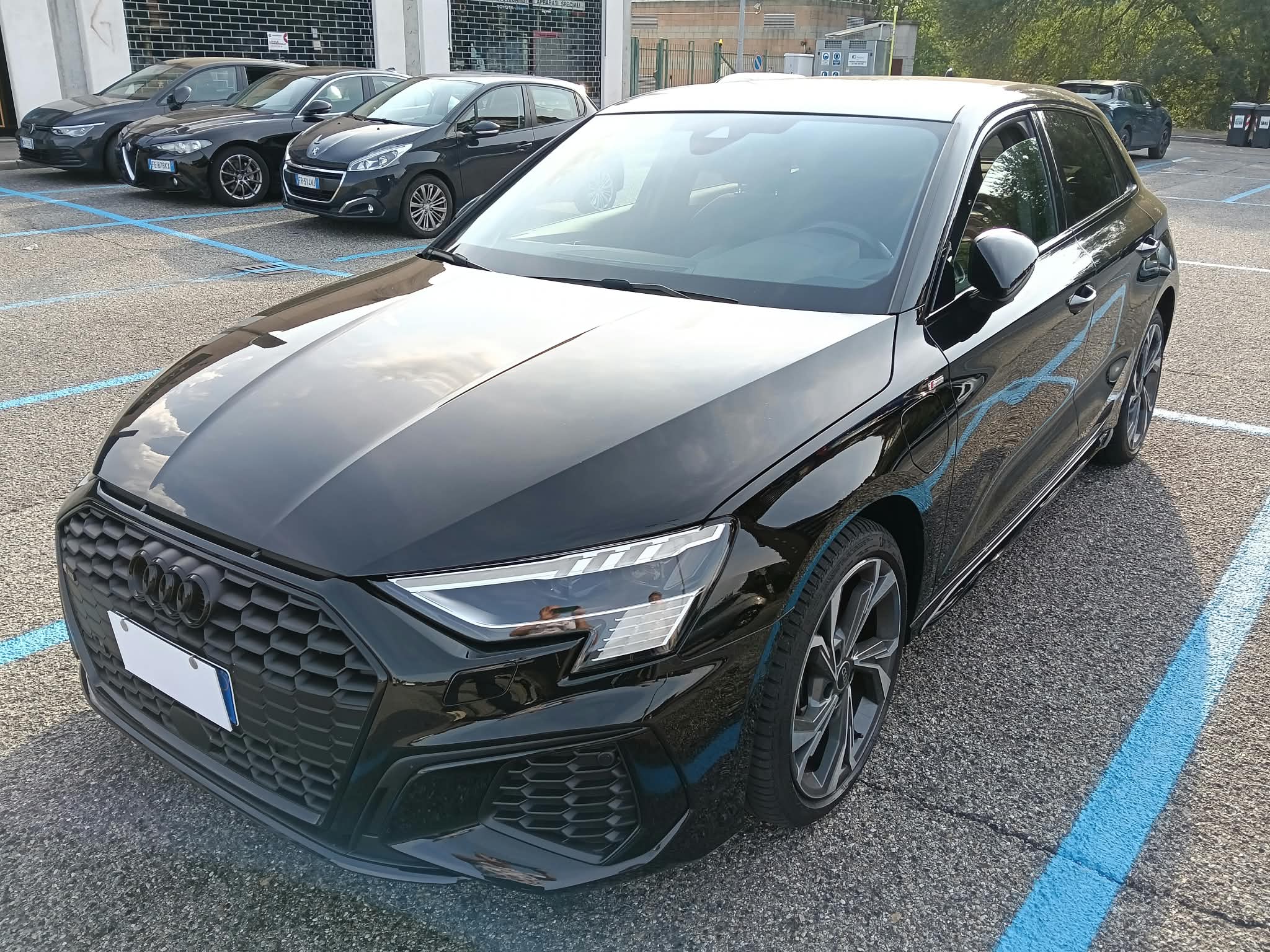Audi A3 Sportback 40 1.4 tfsi e S line edition s-tronic, del 2024, 16.900 km, in vendita a Venaria Reale (TO)