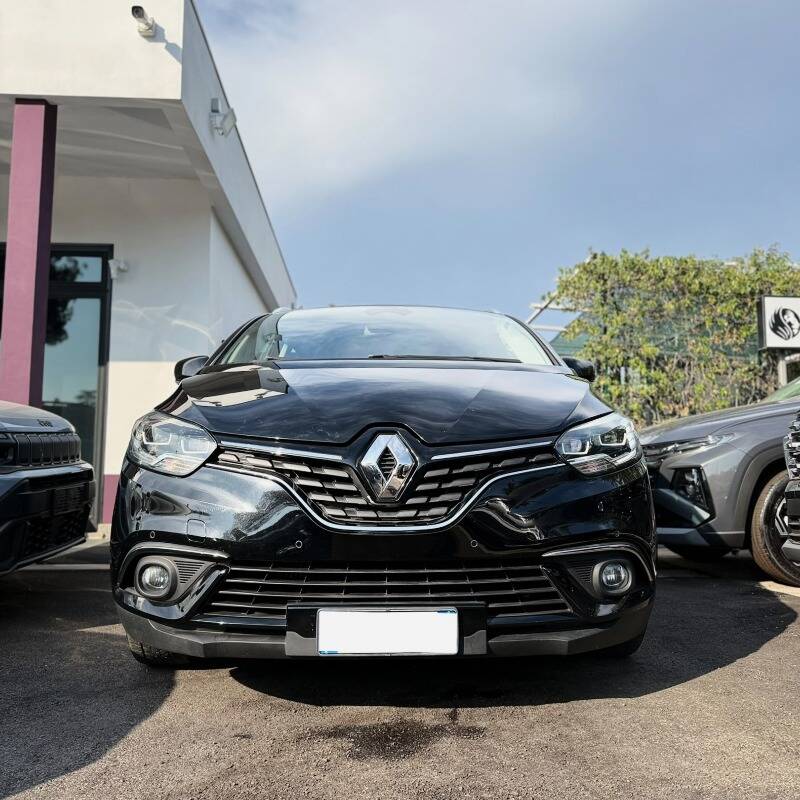 Renault Grand Scenic G.scenic 1.5 dci energy Bose 110cv 7 POSTI - foto 2 di 20