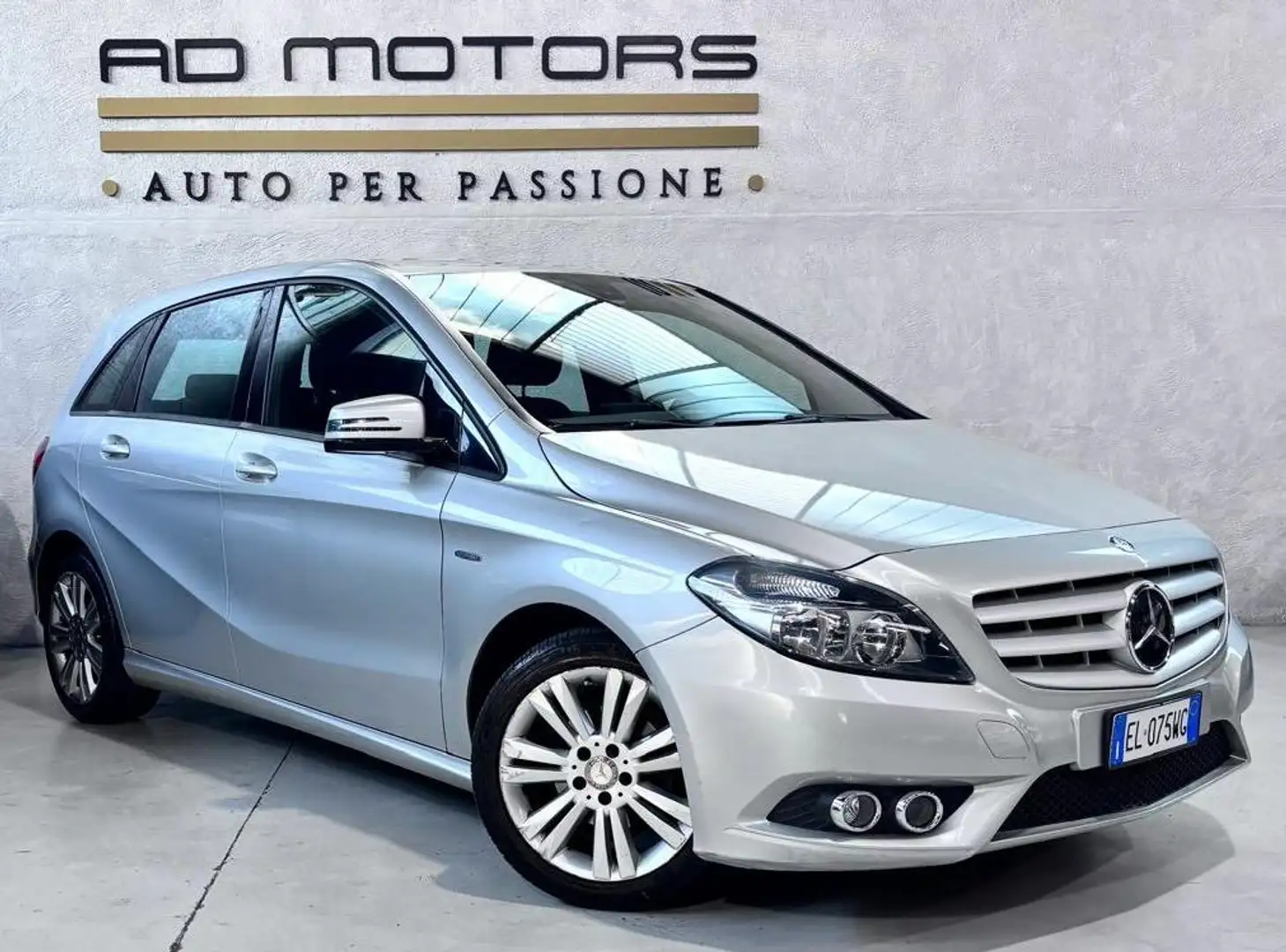 Mercedes-Benz B 180 be Executive, del 2012, 188.000 km, in vendita a Bareggio (MI)