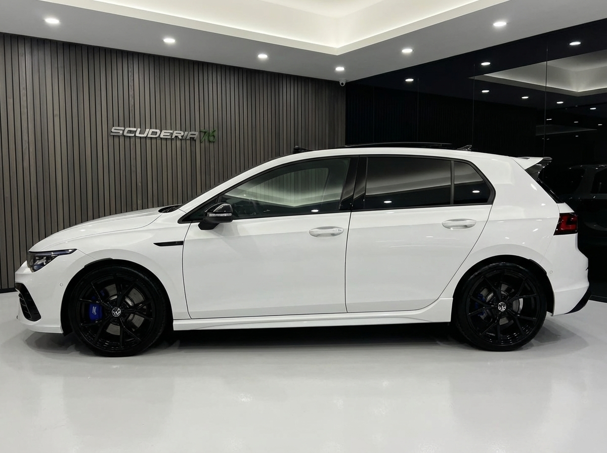 Volkswagen Golf 2.0 tsi R 20 Years 4motion 333cv dsg - foto 3 di 4