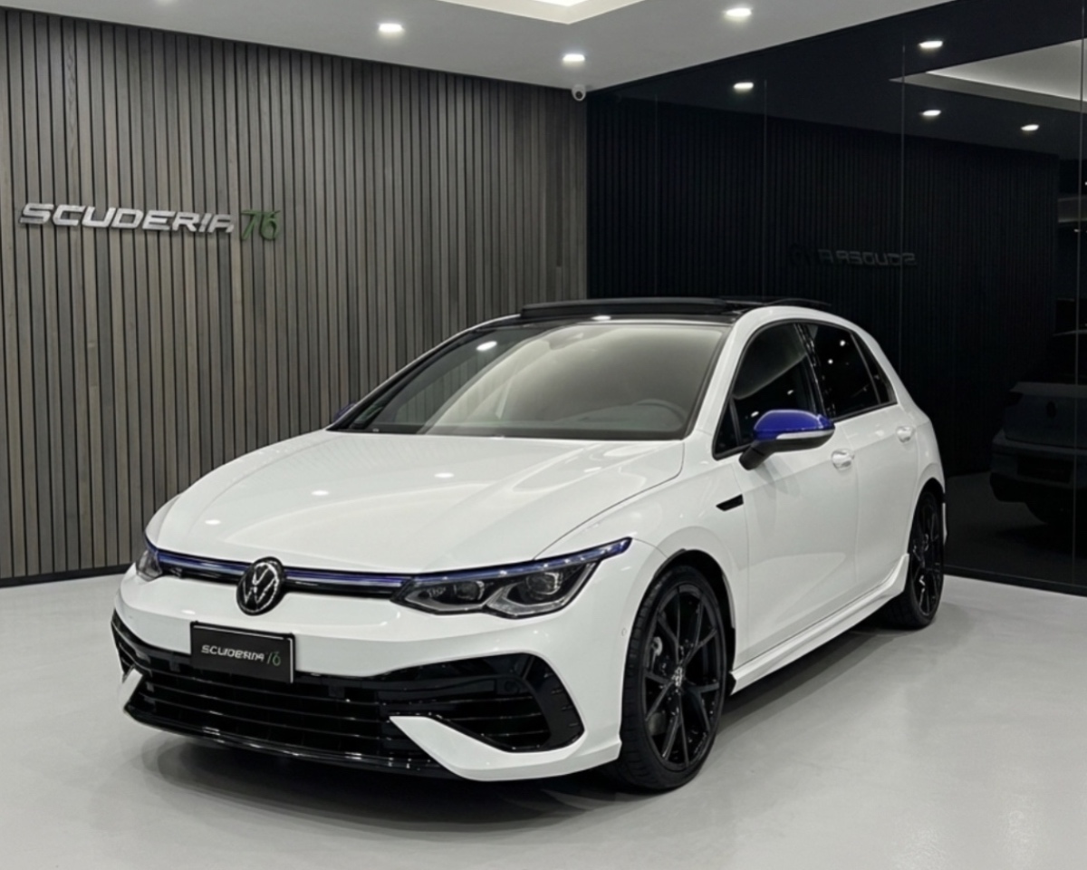 Volkswagen Golf 2.0 tsi R 20 Years 4motion 333cv dsg - foto 4 di 4