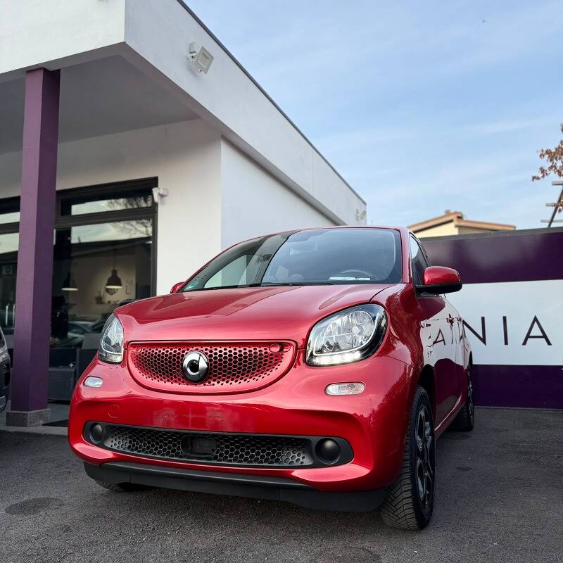 smart forFour 0.9 t Passion 90cv twinamic my18 - foto 3 di 19