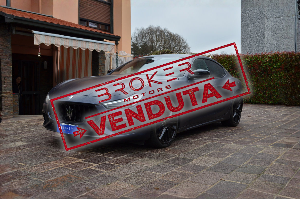 Maserati Ghibli 3.8 V8 Trofeo 580cv rwd auto, del 2023, 23.500 km, in vendita a Marcallo Con Casone (MI)