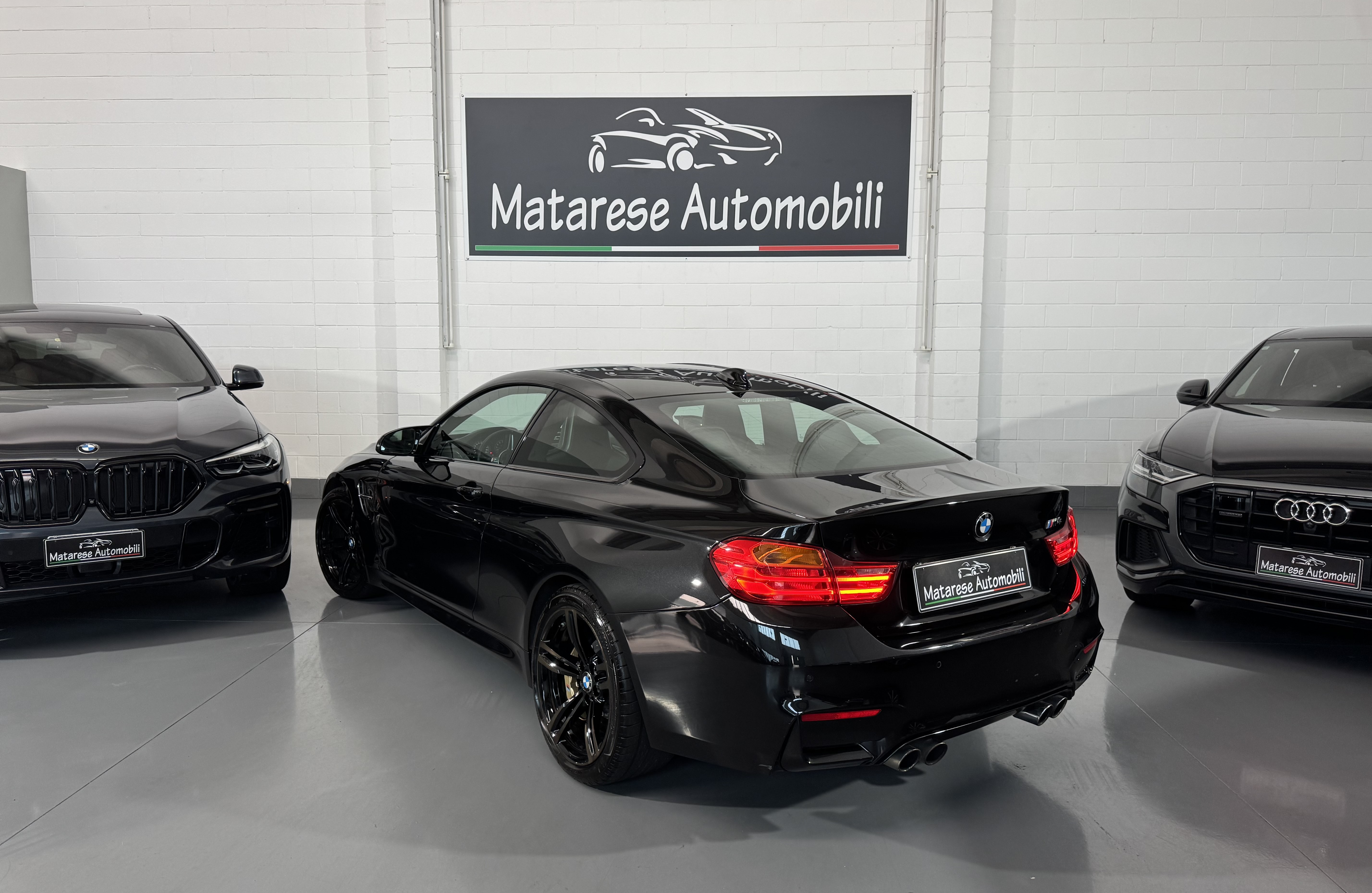 BMW M4 Coupe Posteriore 3.0cc 431cv Tetto in carbonio Impianto Harman/Kardon Finanziabile - foto 3 di 4