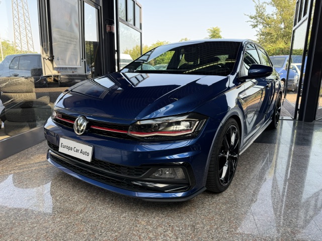 Volkswagen Polo 5p 2.0 tsi GTI 200cv dsg - foto 2 di 4