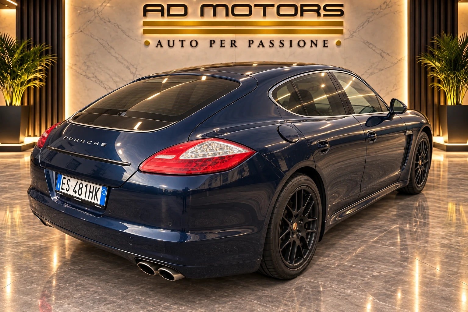Porsche Panamera 4.8 4S - foto 4 di 4