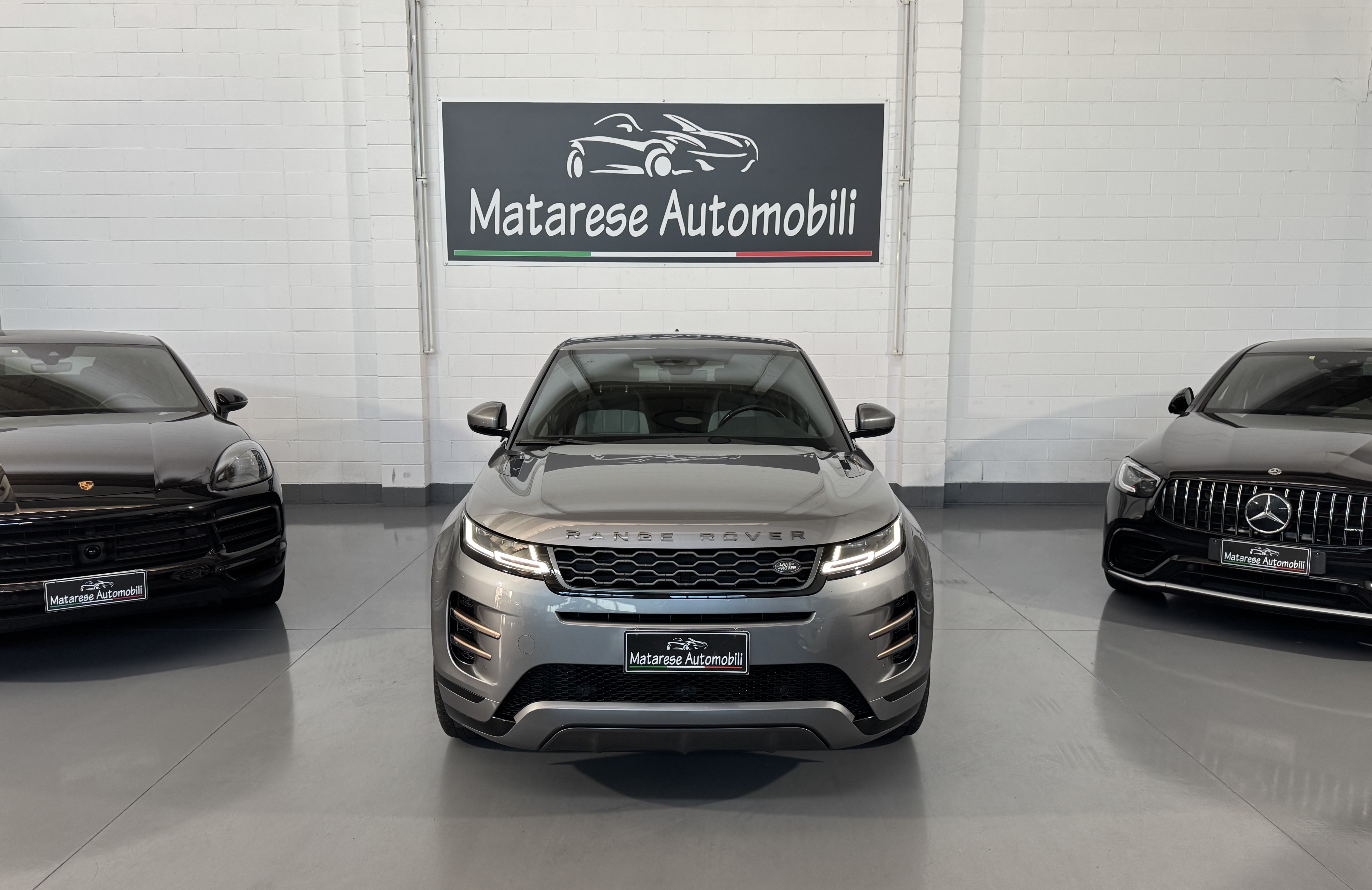 Land Rover Range Rover Evoque R-Dynamic SE mhev D150 2.0cc 150cv IVA Esposta - foto 2 di 4