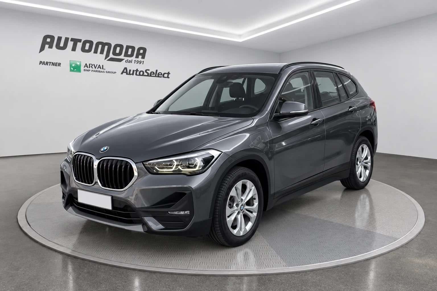 BMW X1 xdrive25e Advantage auto, del 2021, 55.640 km, in vendita a San Miniato (PI)