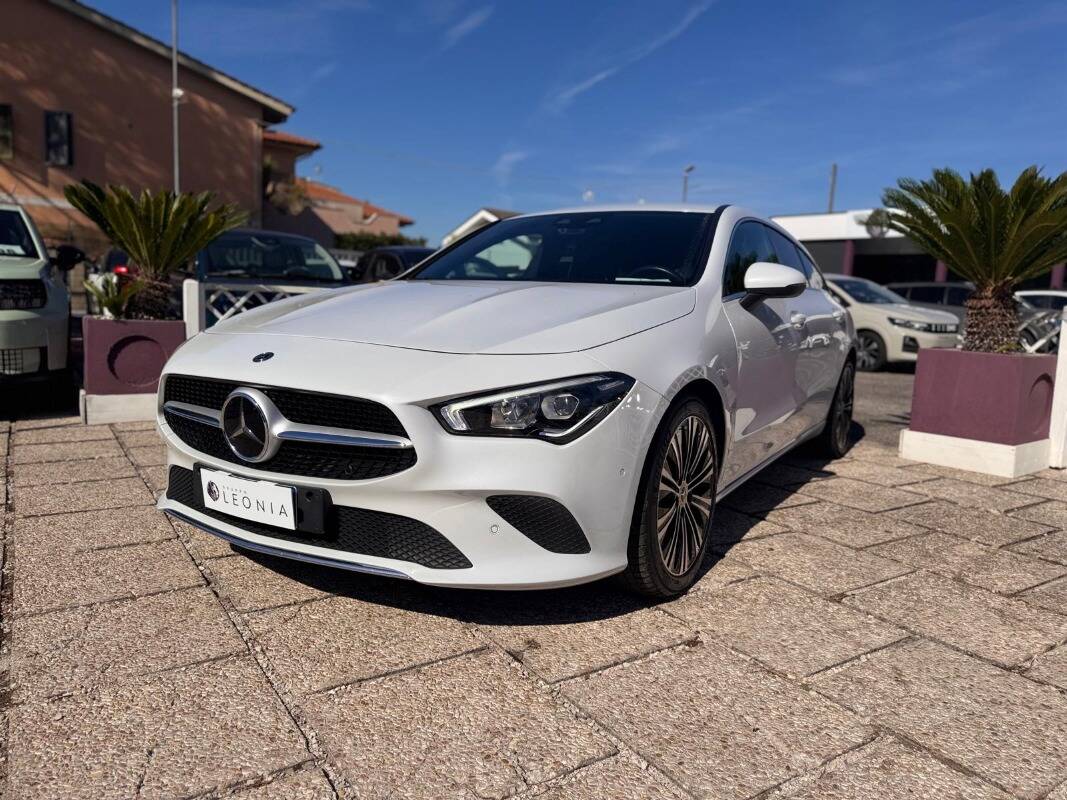 Mercedes-Benz CLA 200 CLA SB 200 d Edition1 auto FULL FULL + gancio traino - foto 3 di 24