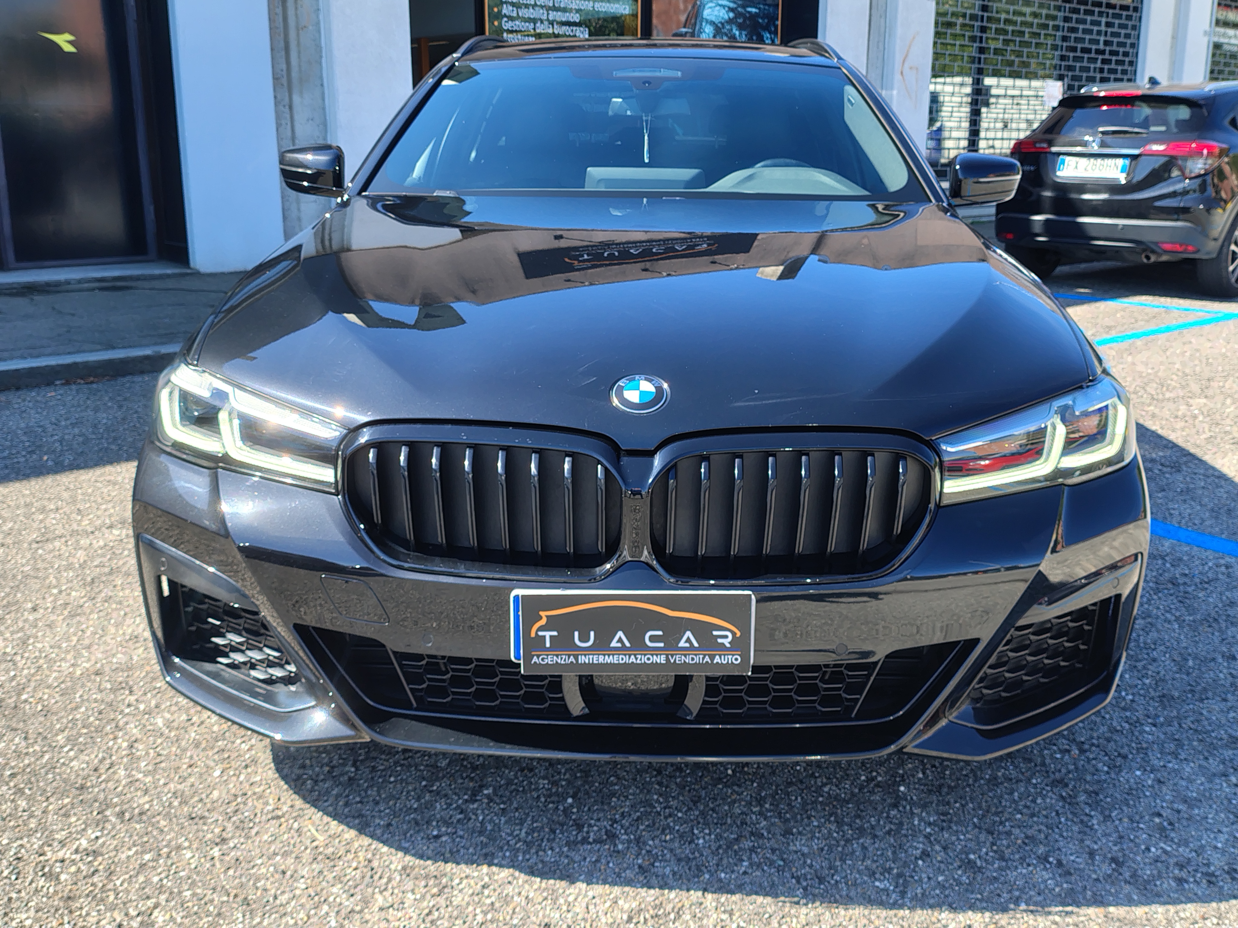 BMW 520 520d Touring mhev 48V Msport auto - foto 2 di 4