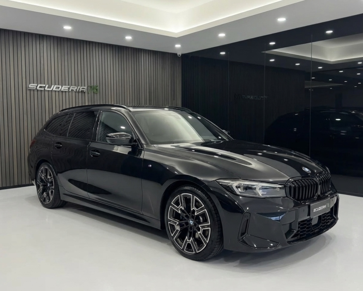 BMW 520 d Touring 48V xdrive MSport auto - foto 3 di 4
