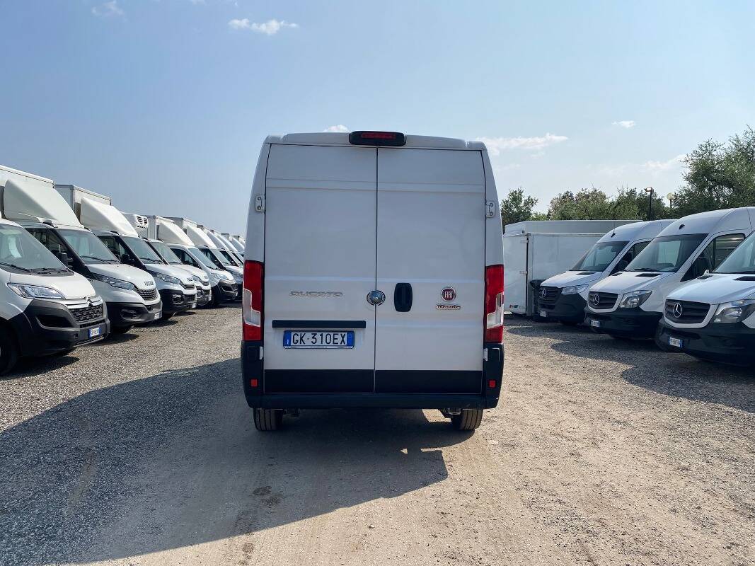 Fiat Ducato 35 LH2 2.2 mjt3 140cv serie 8 - foto 5 di 21